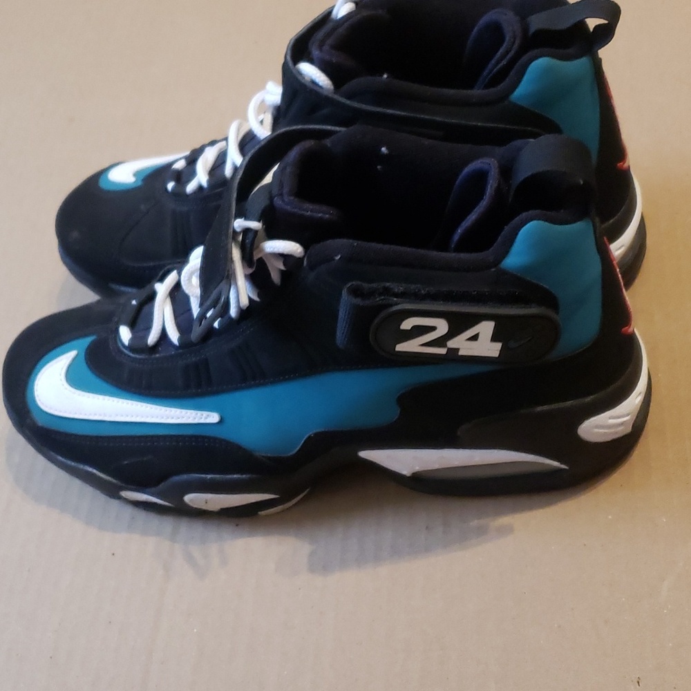 COPY - Air Griffey Max 1